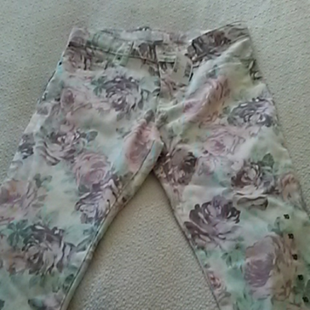 Children's Place Rose Pants size 10 NWT